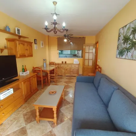 Lauramar Centrico Apartament *